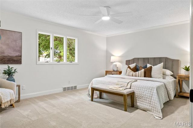 1294 Pinrun Drive, Ballwin, MO 63011