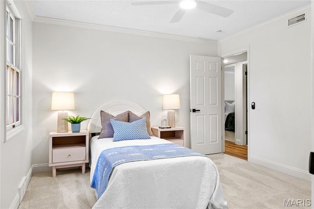 1294 Pinrun Drive, Ballwin, MO 63011