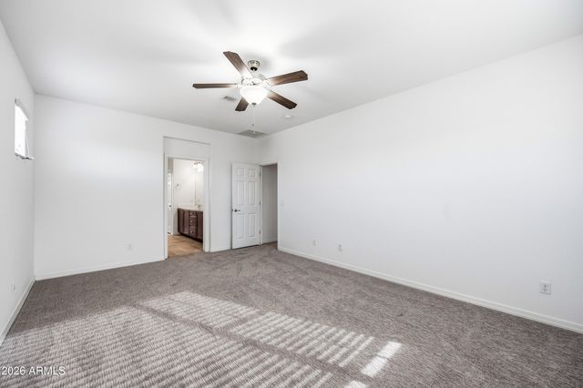 668 N SPARROW Court, Gilbert, AZ 85234