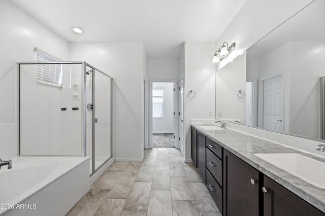 668 N SPARROW Court, Gilbert, AZ 85234