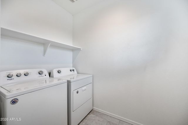 668 N SPARROW Court, Gilbert, AZ 85234