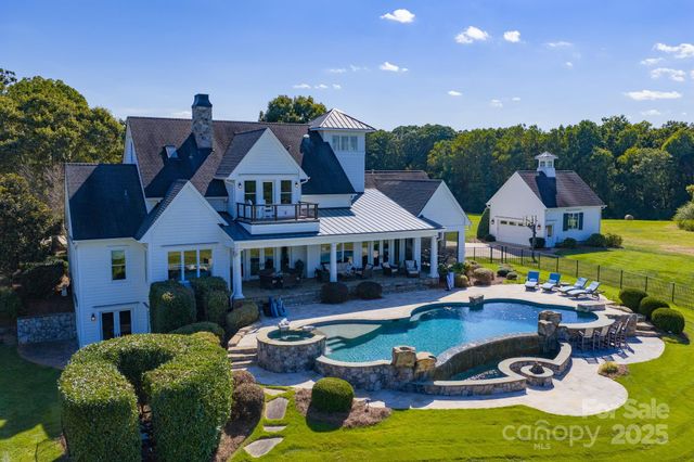 154 Emma Lane, Statesville, NC 28625