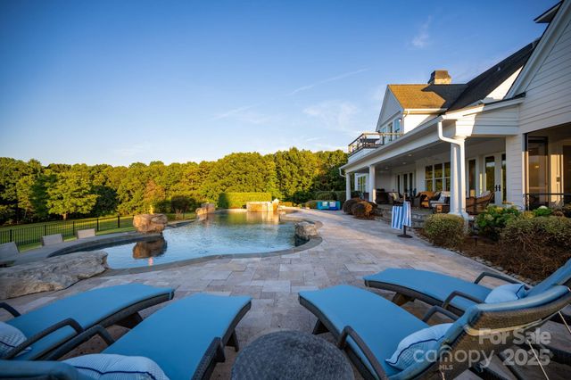 154 Emma Lane, Statesville, NC 28625