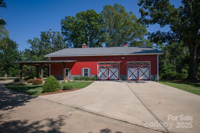 154 Emma Lane, Statesville, NC 28625