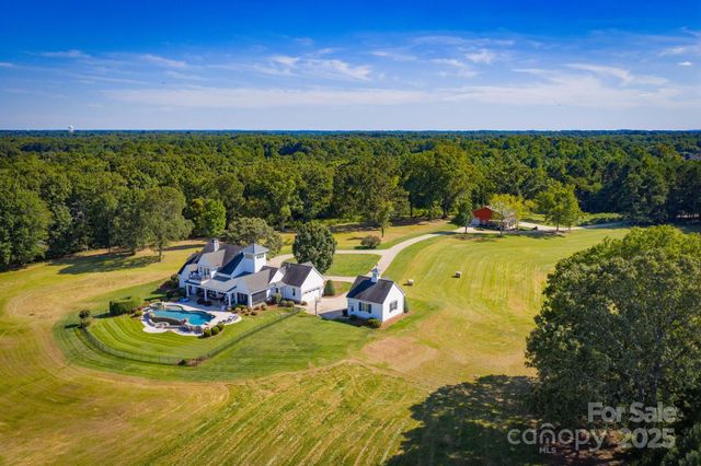 154 Emma Lane, Statesville, NC 28625