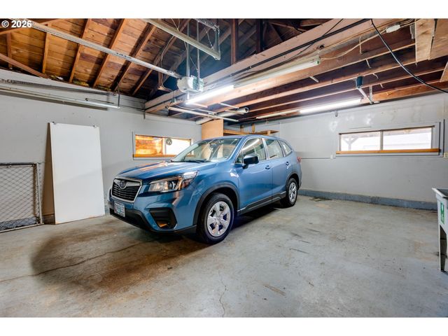 12830 Ne PACIFIC St, Portland, OR 97230