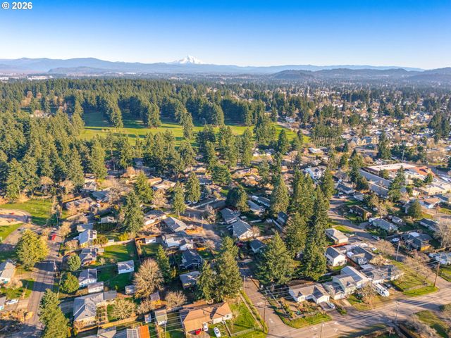 12830 Ne PACIFIC St, Portland, OR 97230