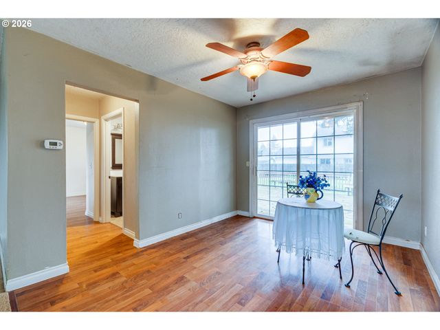 12830 Ne PACIFIC St, Portland, OR 97230