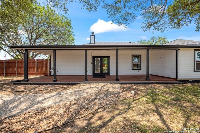 268 Cordova loop, Seguin, TX 78155