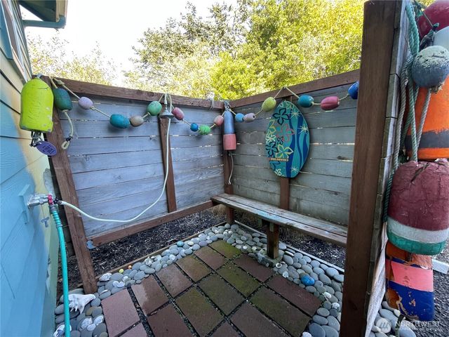 470 Puppis Court SW, Ocean Shores, WA 98569