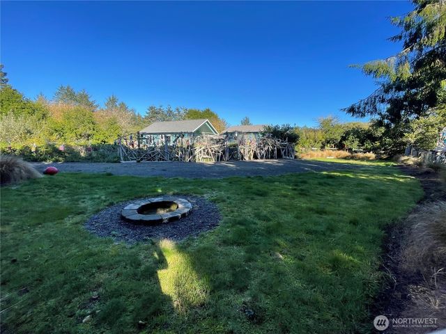 470 Puppis Court SW, Ocean Shores, WA 98569
