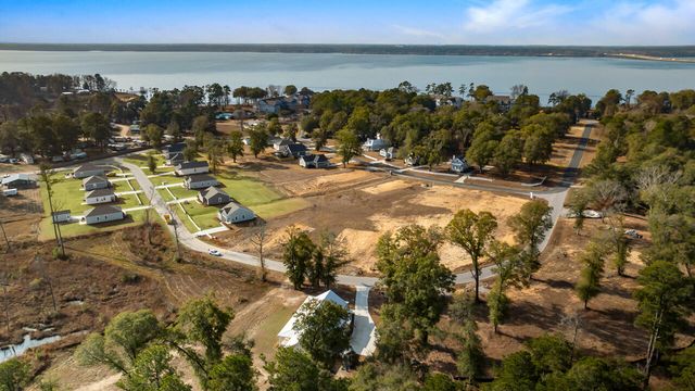 1064 Refuge Way, Summerton, SC 29148