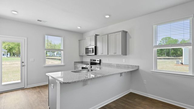 1064 Refuge Way, Summerton, SC 29148