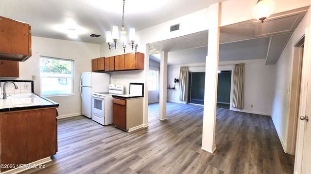 5532 KEYSTONE Drive S, Jacksonville, FL 32207