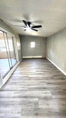 5532 KEYSTONE Drive S, Jacksonville, FL 32207