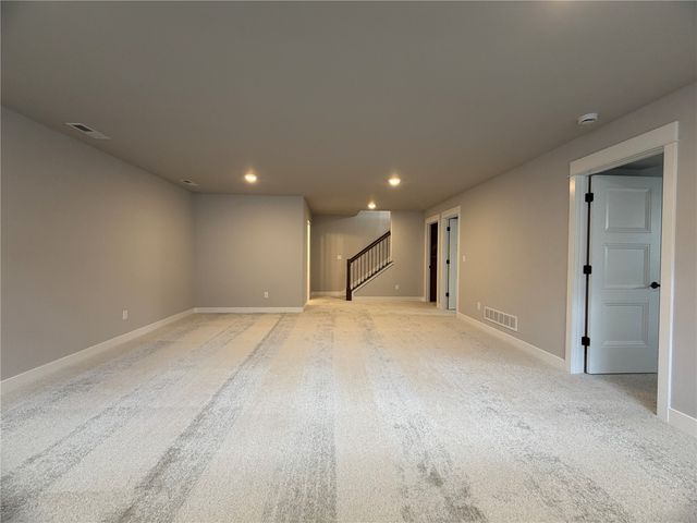 1270 Berkshire Lane, North Liberty, IA 52317