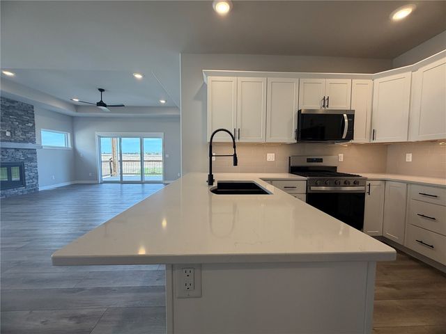 1270 Berkshire Lane, North Liberty, IA 52317