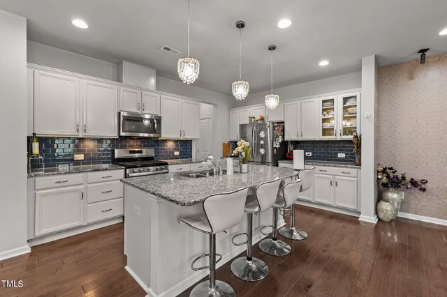 842 Salem Pointe Place, Apex, NC 27523