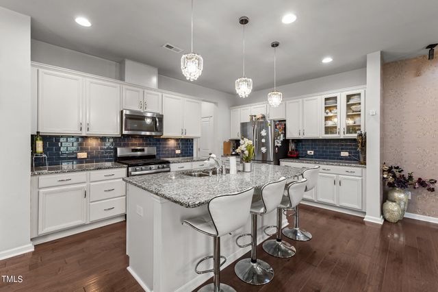 842 Salem Pointe Place, Apex, NC 27523