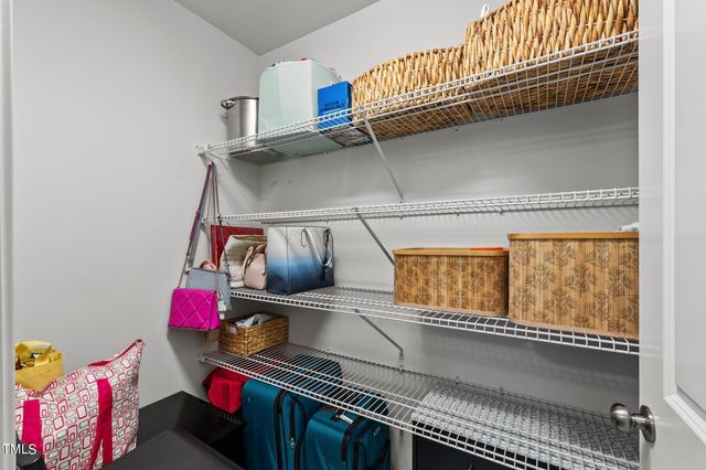 842 Salem Pointe Place, Apex, NC 27523