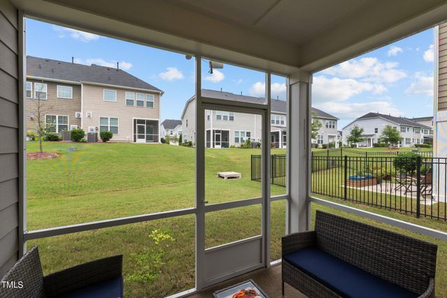 842 Salem Pointe Place, Apex, NC 27523