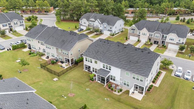 842 Salem Pointe Place, Apex, NC 27523