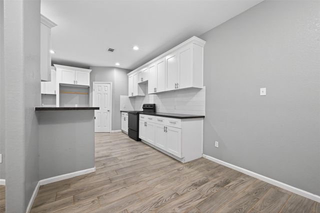 25106 Morgan Cemetery Road, Cleveland, TX 77328