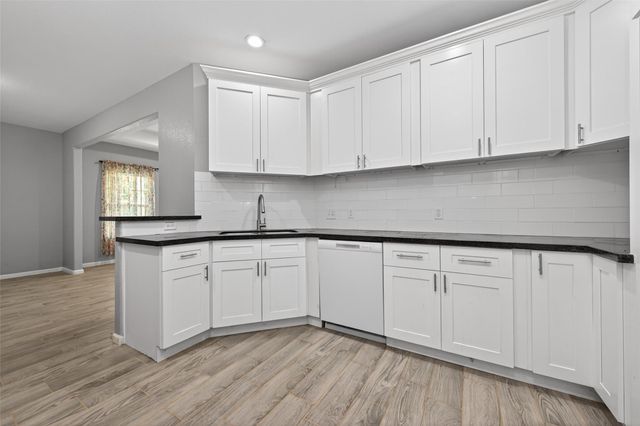 25106 Morgan Cemetery Road, Cleveland, TX 77328