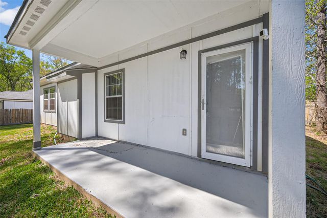 25106 Morgan Cemetery Road, Cleveland, TX 77328