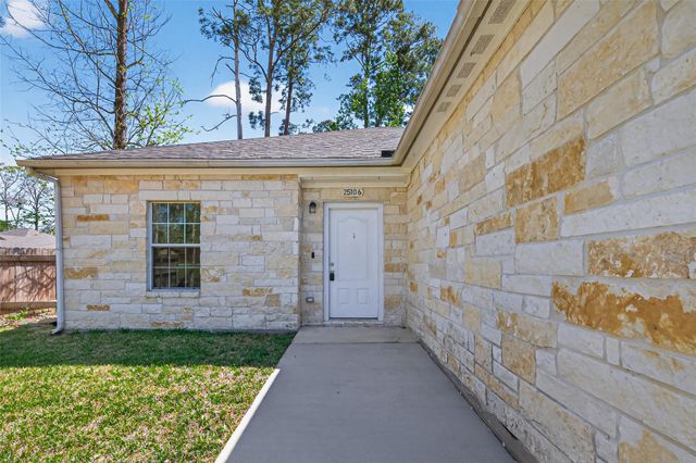 25106 Morgan Cemetery Road, Cleveland, TX 77328