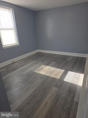 1085 NIAGARA RD, Camden, NJ 08104