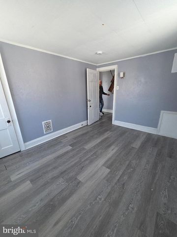 1085 NIAGARA RD, Camden, NJ 08104