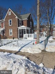 1085 NIAGARA RD, Camden, NJ 08104