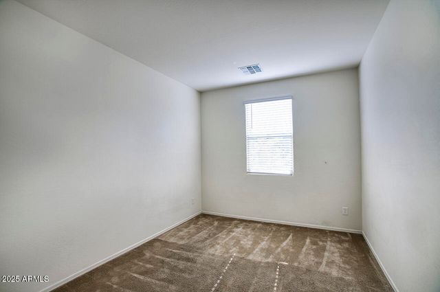 7180 W GOLDEN Lane, Peoria, AZ 85345