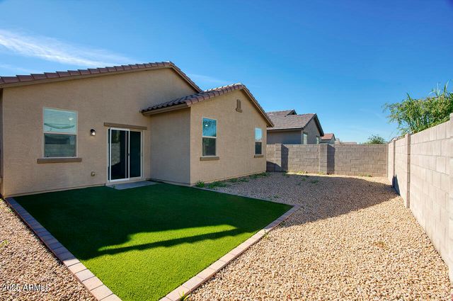 7180 W GOLDEN Lane, Peoria, AZ 85345