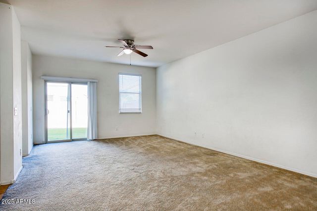 7180 W GOLDEN Lane, Peoria, AZ 85345