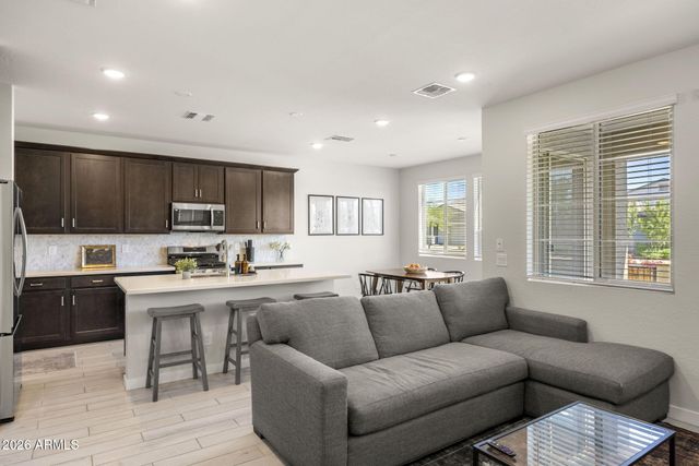 9353 E SEBRING Avenue, Mesa, AZ 85212