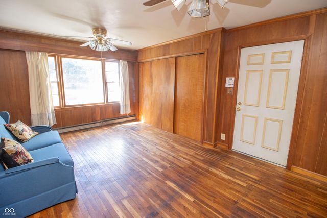 6040 S High School Road, Indianapolis, IN 46221