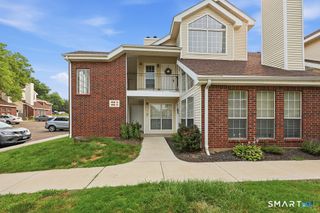 198 Carriage Crossing Lane 198, Middletown, CT 06457