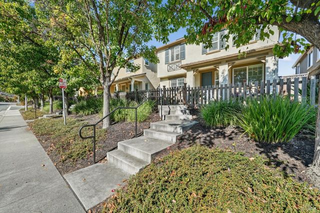 4273 Carnegie Ct, Fairfield, CA 94534