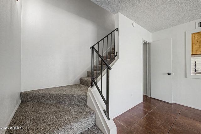 4733 W BETHANY HEIGHTS Drive, Glendale, AZ 85301