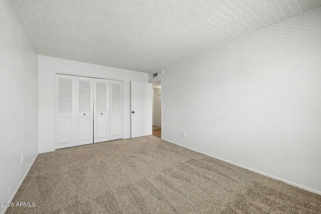 4733 W BETHANY HEIGHTS Drive, Glendale, AZ 85301