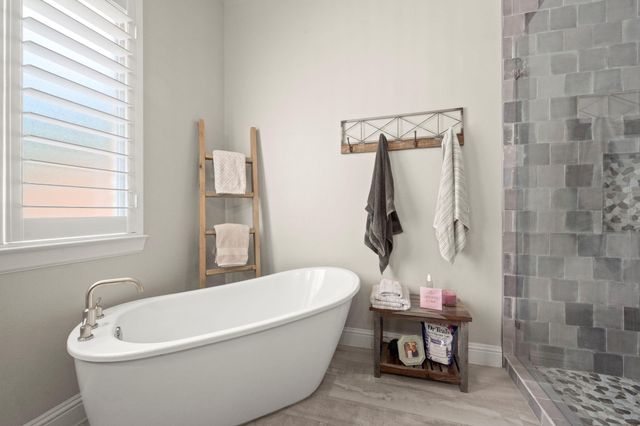 1211 Wealden Forest Drive, Spring, TX 77379