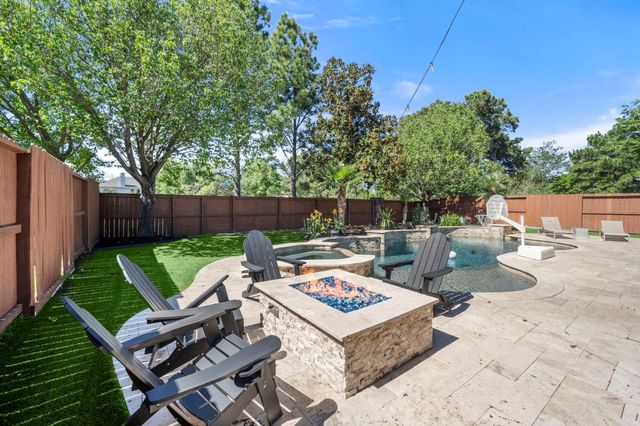 1211 Wealden Forest Drive, Spring, TX 77379