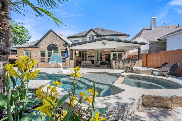 1211 Wealden Forest Drive, Spring, TX 77379