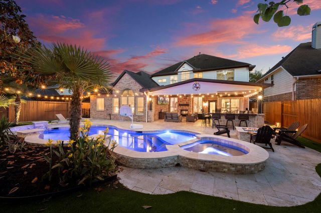 1211 Wealden Forest Drive, Spring, TX 77379