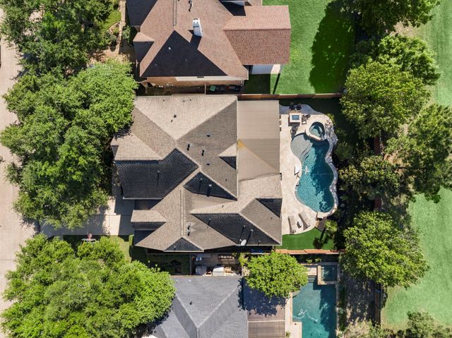 1211 Wealden Forest Drive, Spring, TX 77379