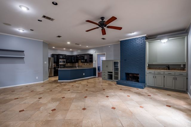 1502 Mission Hills Lane, Corinth, TX 76210
