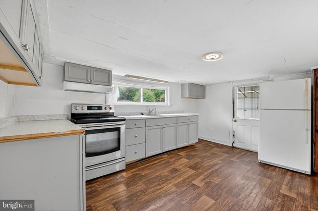 319 N LIBERTY ST, Centreville, MD 21617
