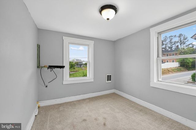 319 N LIBERTY ST, Centreville, MD 21617